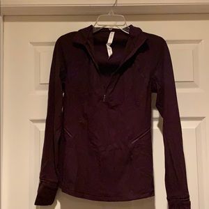 Lululemon Half zip long sleeve, plum, size 6